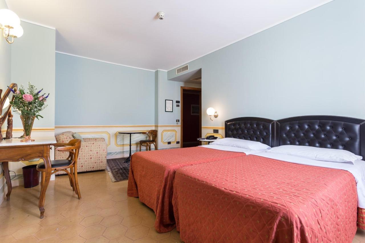 San Luca 4*