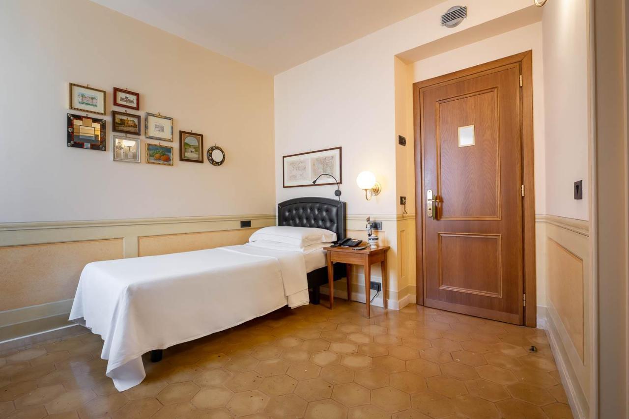 San Luca 4*
